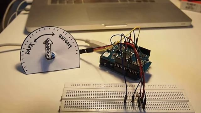 Simple Light Meter (Arduino, Servo, and Photocell) смотреть онлайн