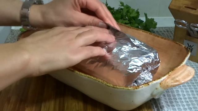 Cina perfecta pentru intreaga familie-Rulada de carne tocata cu sos de ciuperci.Toti vor cere retet смотреть онлайн