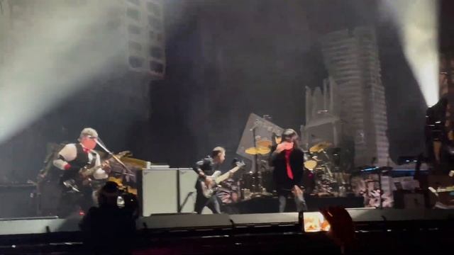My Chemical Romance-It's Not a Fashion Statement, It's a Deathwish live@ When We Were Young 10/23/2 смотреть онлайн