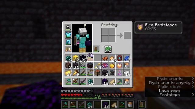 Minecraft Speedrunner VS 3 Hunters (Manhunt)