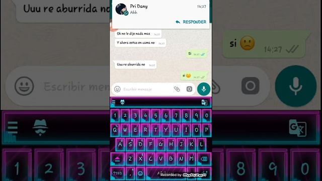 Broma a mi amiga que me van a operar смотреть онлайн
