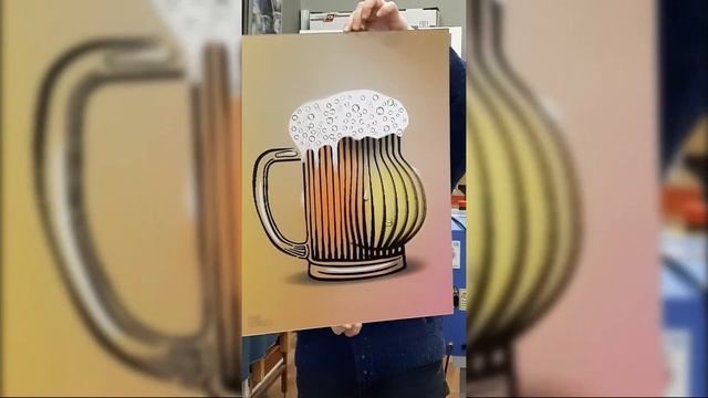 Lenticular morphing picture “Beer Belly” смотреть онлайн