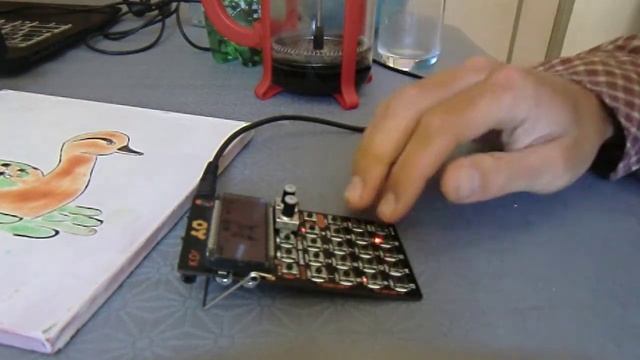 PO-33 KO! Harmonica loop'improv' смотреть онлайн