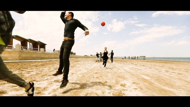 Cinare Melikzade - Mən Beləyəm  (Official Video 2017)ZAZ Je Veux