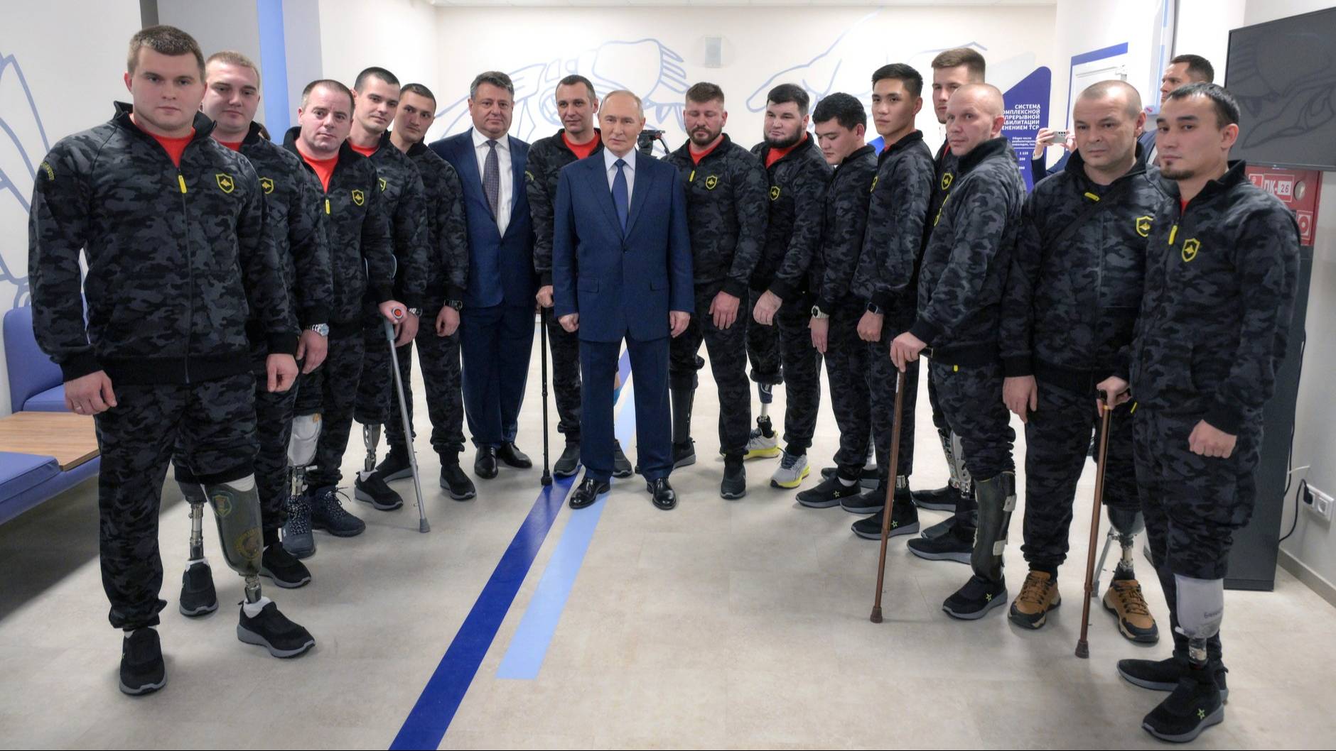 Владимир Путин посетил центр протезирования и реабилитации, АО «ЦИТО» [ 2024 ] смотреть онлайн