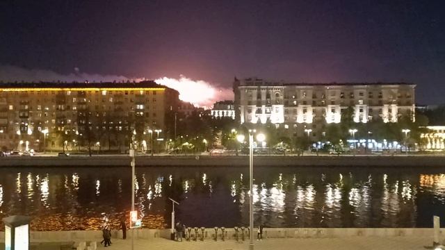 Салют 9 мая 2024 года смотреть онлайн