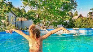 Маша открыла купальный сезон в бассейне!  7.06.19