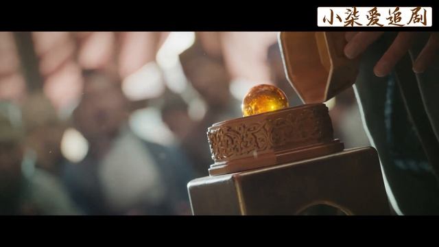 美人摟著富商床上恩愛，小士兵偏要闖門，下秒美人讓他淪為裙下之客！【ep1-2】 смотреть онлайн