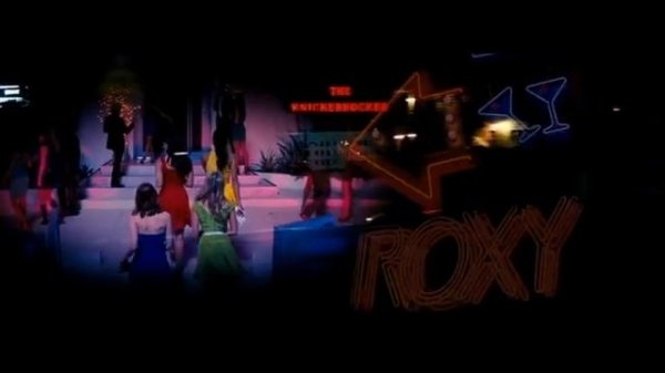 Someone In The Crowd (Emma Stone, Callie Hernandez, Sonoya Mizuno & Jessica Rothe)