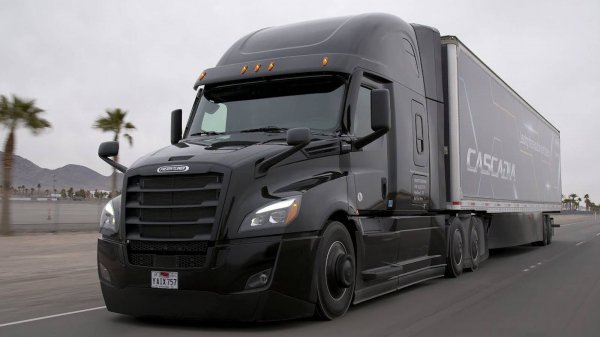 Alex Blare.Freightliner / ВЕЛИКОЛЕПНЫЕ АМЕРИКАНСКИЕ СУПЕР ТРАКИ В ДЕЙСТВИИ.