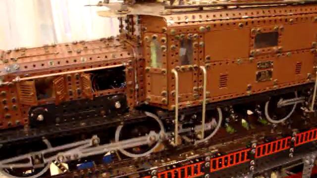 Märklin Metallbaukasten Krokodil Lokomotive смотреть онлайн