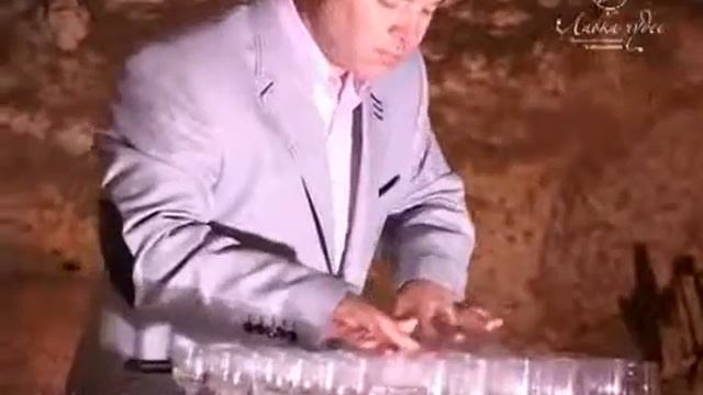Игра на бокалах смотреть онлайн