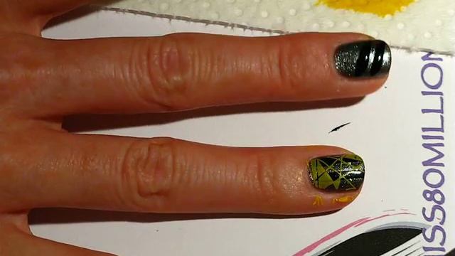 Street Style - Konad Nail Art Tutorial - M64 смотреть онлайн