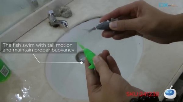 DX: Shark Style Electronic Fish Toy