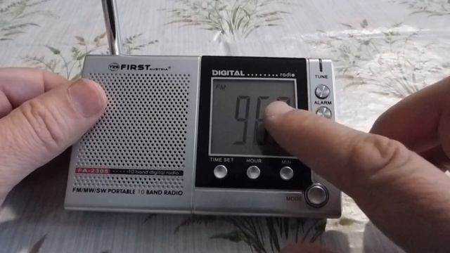 Общий обзор радиоприемника First Austria FA-2305 смотреть онлайн