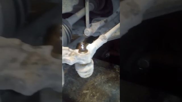 Рулевой наконечник проверка.Люфт рулевого наконечника. смотреть онлайн