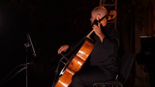 Henry Mancini Moon River смотреть онлайн
