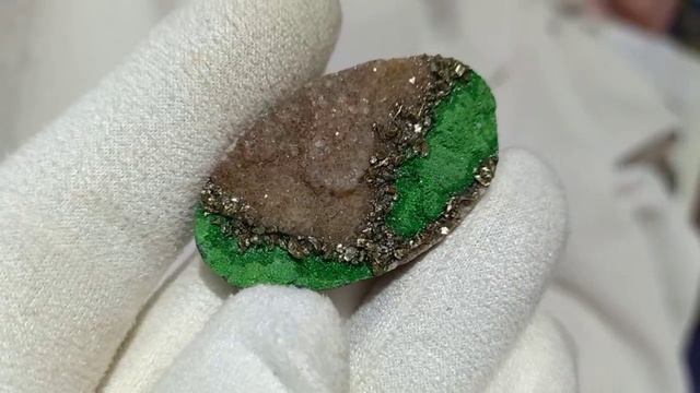 3 камня в одном