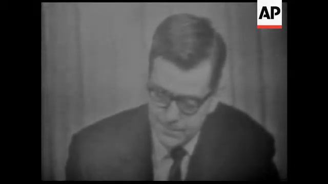 CAN835 US DEFECTOR TO THE SOVIET UNION EXPLAINS MOTIVATION смотреть онлайн