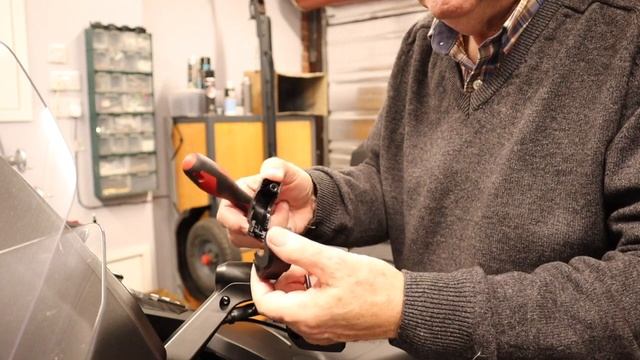 GoPro Remote Holder смотреть онлайн