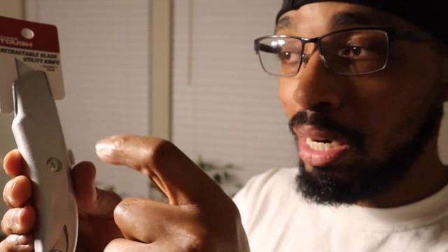 TOUGHBUILT Scraper Utility Knife 5-Blade Retractable Utility Knife смотреть онлайн