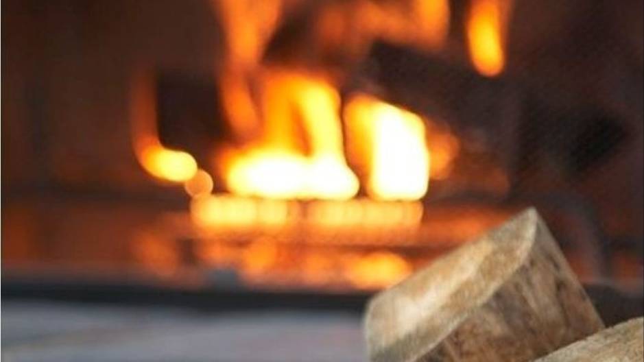 Истории про любовь из жизни реальных людей - Нежный поцелуй с ароматом молока и мёда - Слушать смотреть онлайн