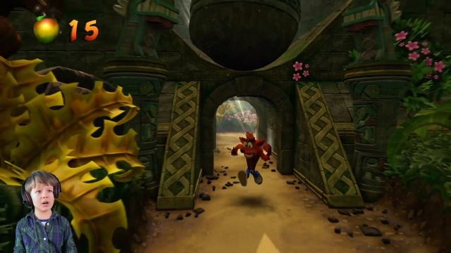 Crash Bandicoot N. Sane Trilogy PS4/PS5 Gameplay - Амир здоровски проходит уровни в игре Crash. смотреть онлайн