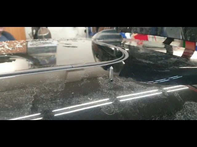 Просверлили крышу нового MINI Cooper F56! смотреть онлайн