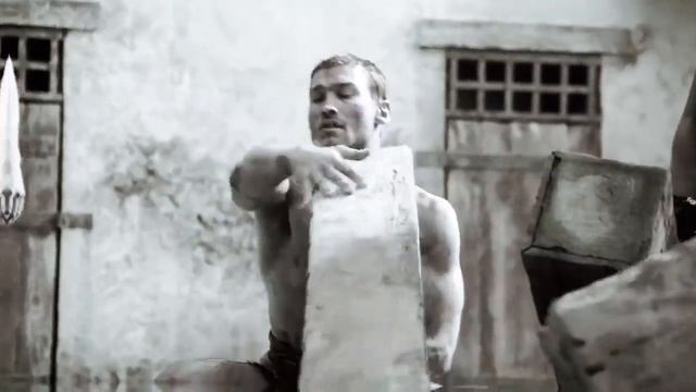 Spartacus And Ilithyia All Romantic Scenes| She Is Carrying His Baby.