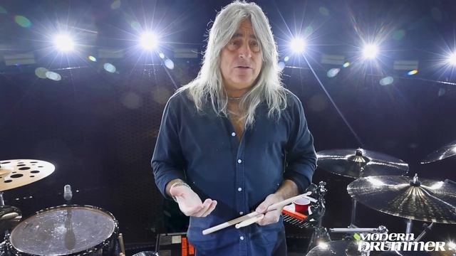 Mikkey Dee - Scorpions - Tour Kit Rundown смотреть онлайн
