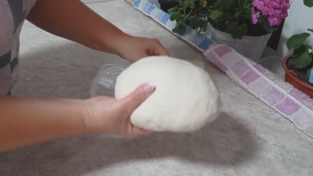 С утра снег. Быстро и легко ТЕСТО на МАНТЫ. смотреть онлайн