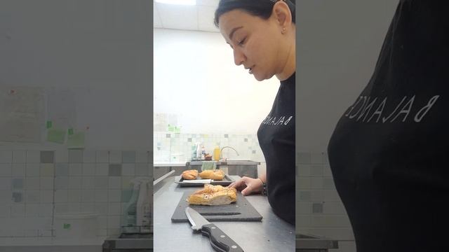 Пекарня#vkousnika#дегустация вторая часть # ул. Мадояна 48. смотреть онлайн