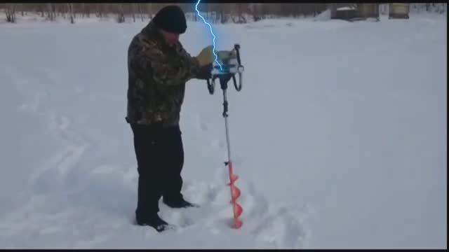 Восстание машин😂🤣😂 бешеный бур или как бурить лунки??? смотреть онлайн