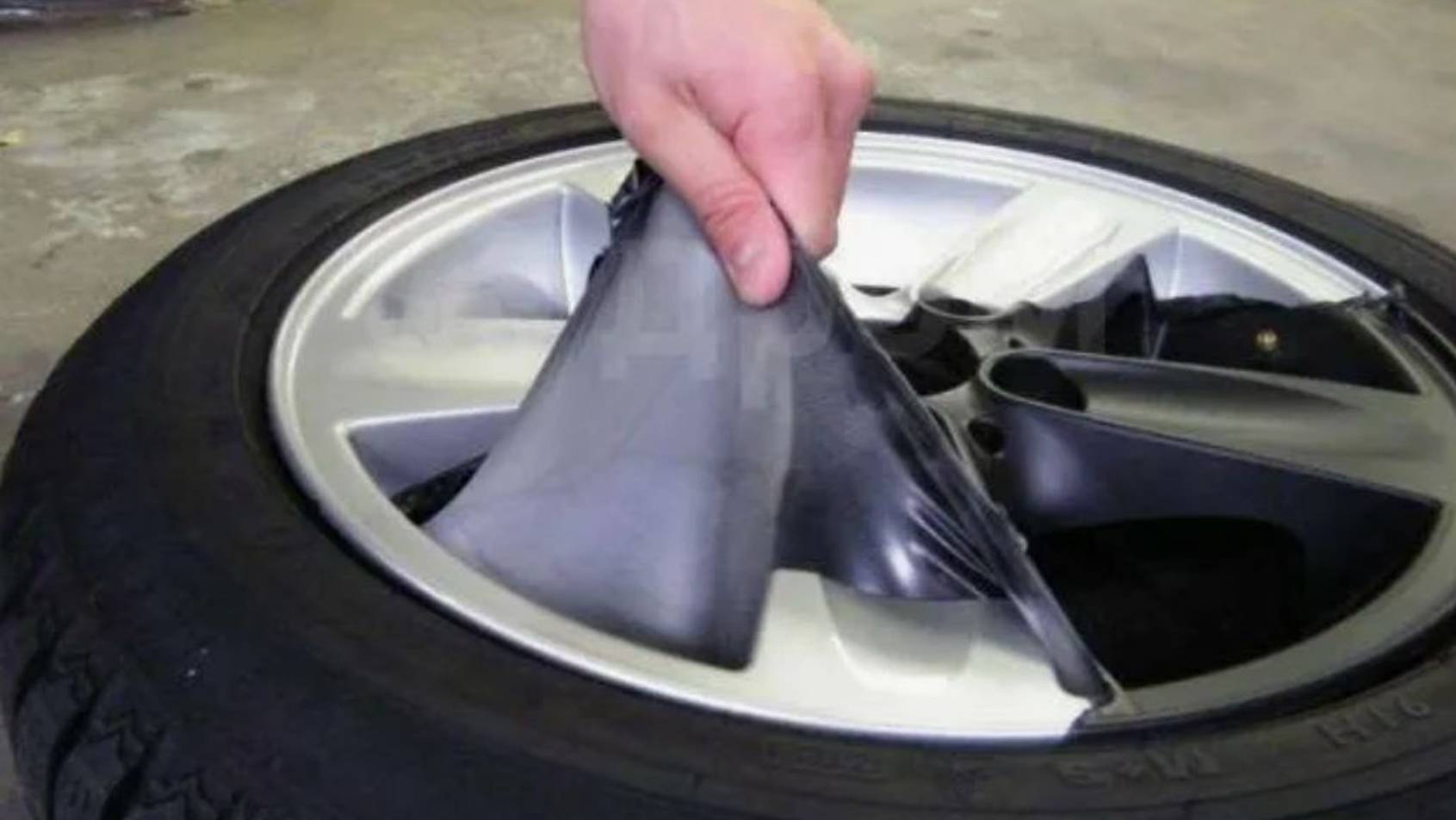 Покраска деталей в жидкую резину на Вортекс Корда. Результат не превзошел ожидания! смотреть онлайн