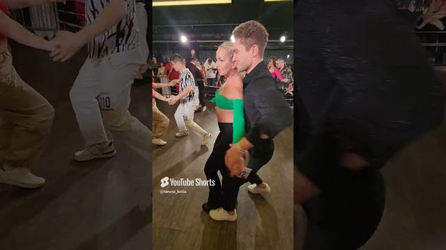 Танец Бачата [ Dance Bachata ] #7854 смотреть онлайн