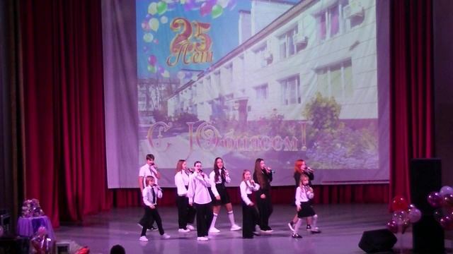 студия "7 нот" - "Школа" смотреть онлайн