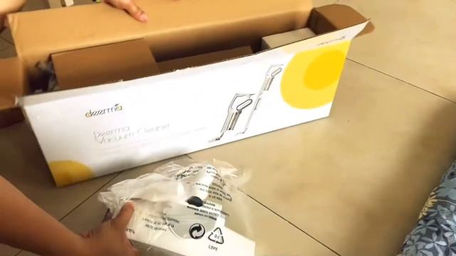 Home Buddies Made Me Buy This: Deerma DX700 Handheld Vacuum Cleaner смотреть онлайн