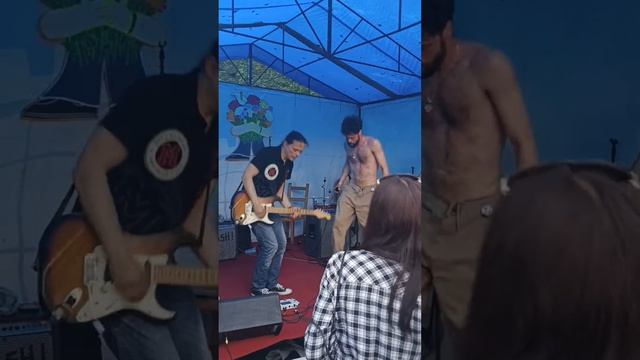 Дмитрий Вагин и Лётная школа - Капитан смотреть онлайн