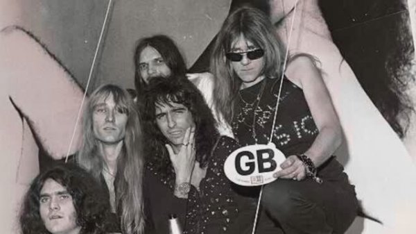 Alice Cooper - School’s Out 50th anniversary celebration