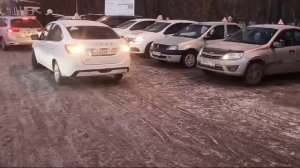 Упражнение в автошколе: Заезд в гараж