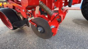 Первая 16-ти рядная воронежская сеялка ТСМ