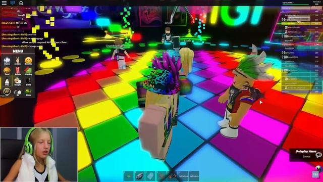Neon Nightclub / It's Ronald's Dance Club Birthday Party / Roblox смотреть онлайн