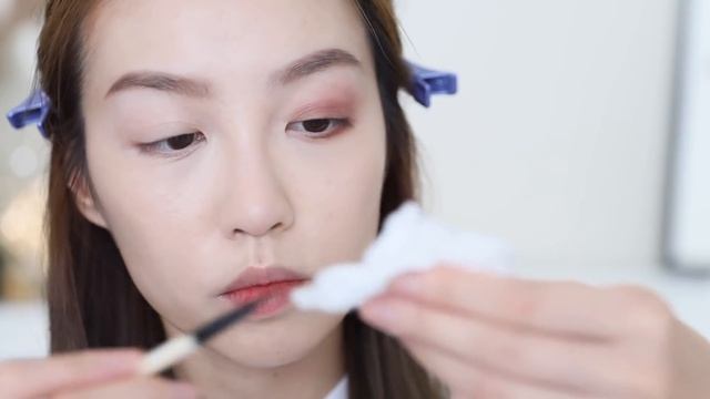 GRWM: 我的高光在滴水! INS高光滤镜妆✨🪐Super Bling INS Filter Makeup смотреть онлайн