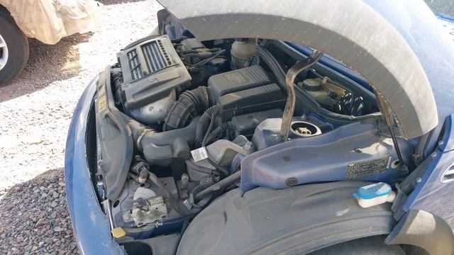 MINI engine sound of 2007 Mini Cooper Convertible S vin WMWRH335X7TJ43911 смотреть онлайн
