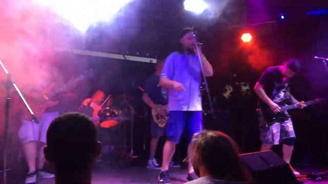 УРАН - Не сховатись (live INБорРокФест 2021) смотреть онлайн