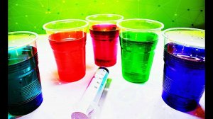 Решили с ПАПОЙ сделать РАДУГУ из разноцветной воды