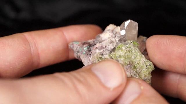 Cerussite, Tsumeb Mine, Otjikoto, Namibia смотреть онлайн