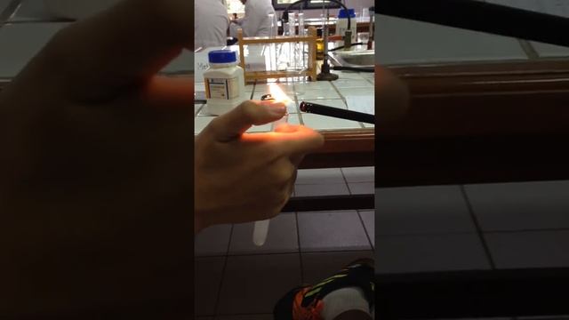 HCl and Magnesium reaction смотреть онлайн