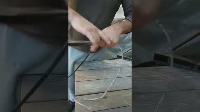 Добываем медь из кабеля. Быстрое снятие оплетки смотреть онлайн