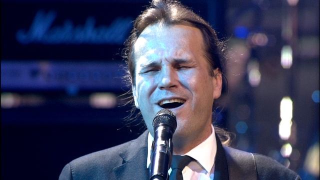 «Звездочка моя ясная». Стас Намин и группа ЦВЕТЫ. Концерт ЦВЕТЫ-40 (Live, Crocus City Hall, 2010) смотреть онлайн